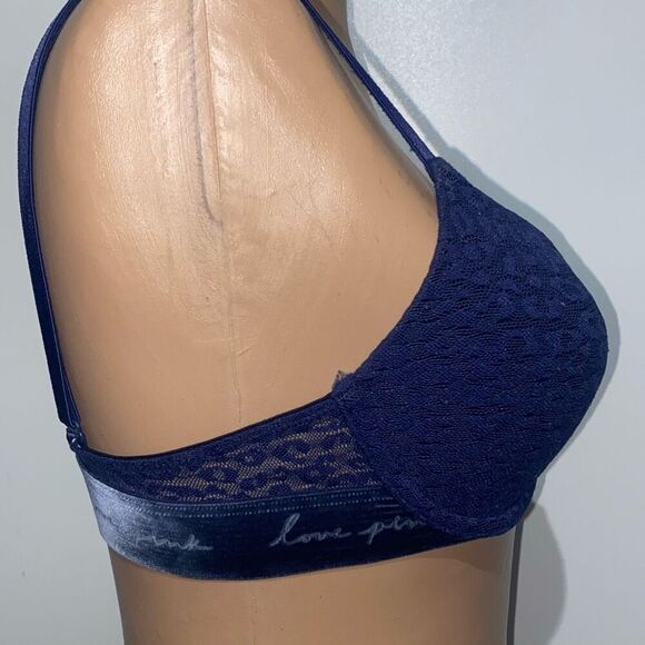 PINK Victoria's Secret Navy Wear Everywear Lightly Lined T-Shirt Bra Size 32C - Picture 2 of 9